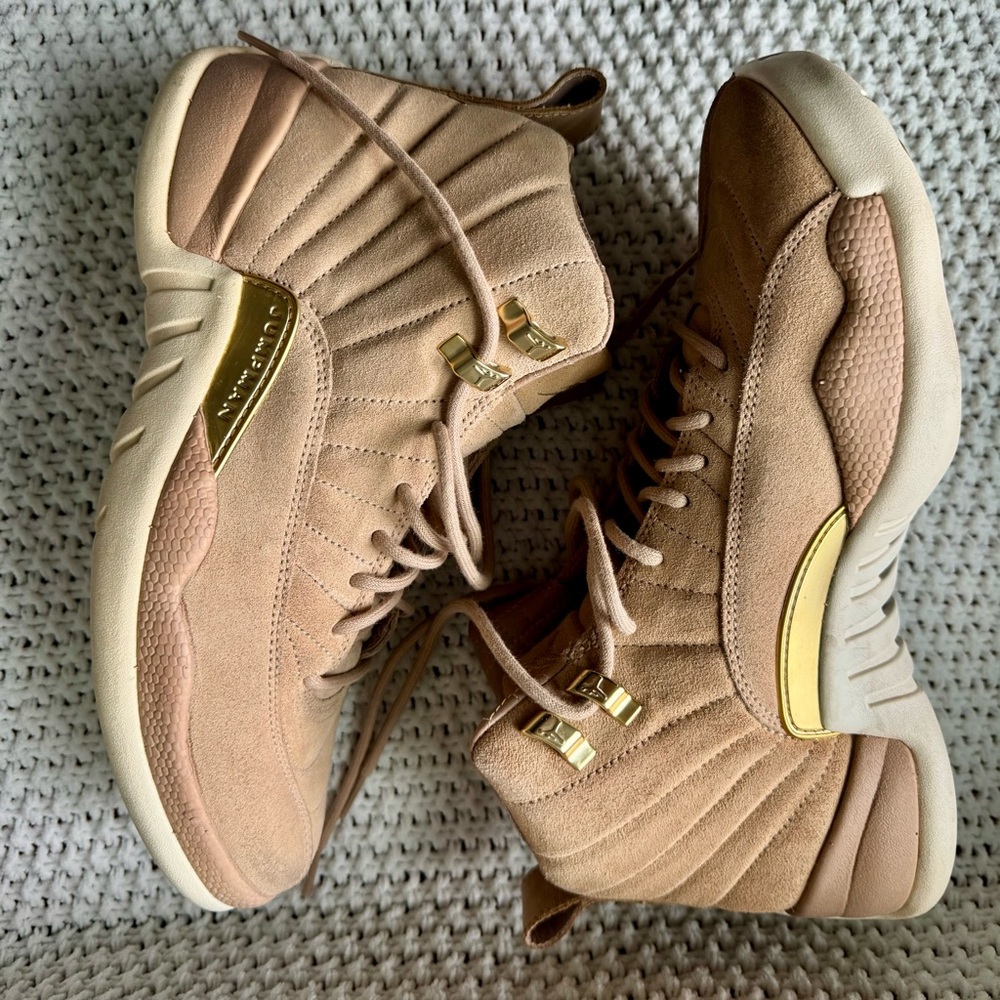 Air Jordan 12 Vachetta Tan
